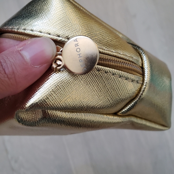 Brand New Gold Sephora Makeup Bag - Picture 3 of 7